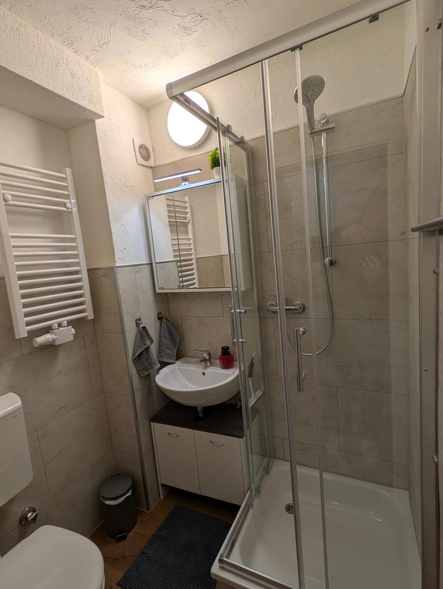 H-aparts - Heinrich Apartment